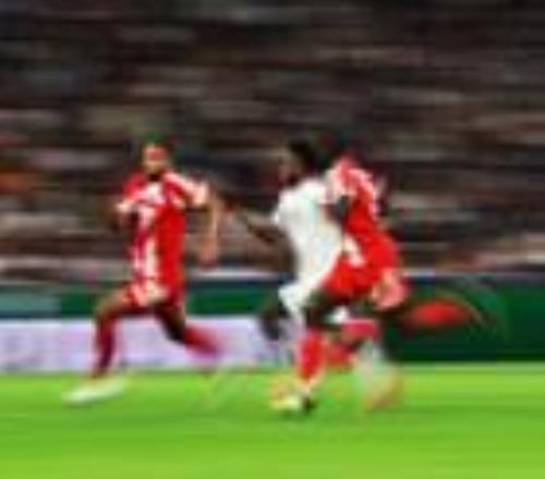 諾伊爾40歲狂撲9次，皇馬2.8億鋒線集體栽了