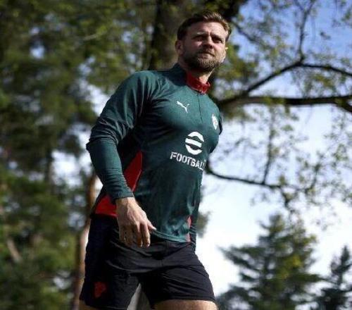 記者丨若菲爾克魯格今夏離隊