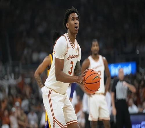 德克薩斯大學(xué)大三側(cè)翼將參加選秀大會，他是首輪簽的有力競爭者