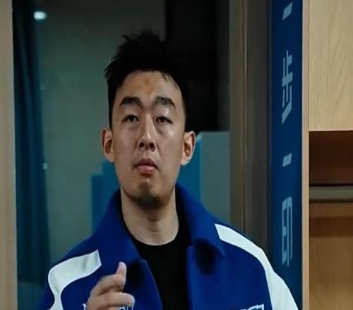 “破坏团结，马上滚蛋！”