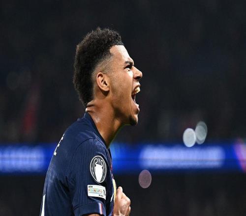 福將，杜埃巴黎生涯進(jìn)球的23場(chǎng)比賽保持全勝