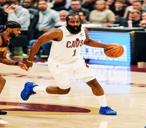 哈登21+5+4米切爾隊(duì)史第五人，莫布里兩雙完勝鷹王，騎士逆轉(zhuǎn)老鷹