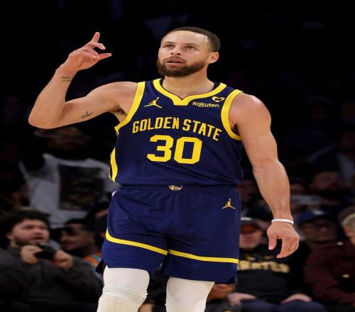 傷病不斷！庫里17個賽季僅得26493分，他的職業(yè)生涯還能拿3萬分嗎