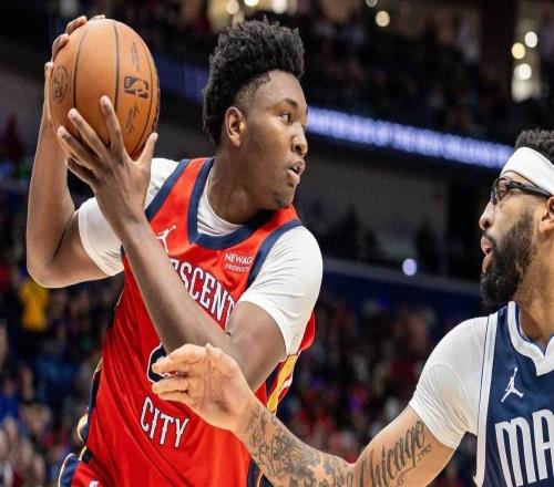 戴維斯原本對(duì)重返鵜鶘隊(duì)持開放態(tài)度，直到一件事情改變了他的想法