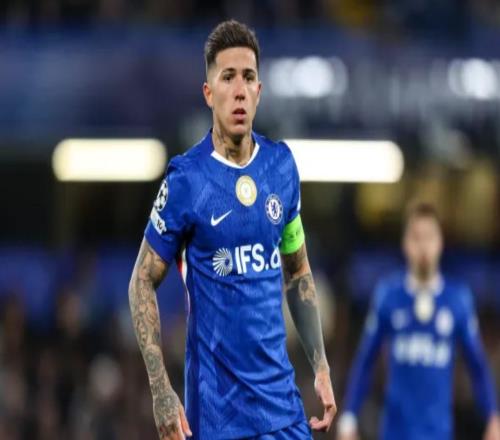 蓝军旧将：处罚恩佐是作秀，要是输给曼城丢欧冠资格就荒唐了