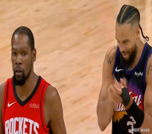 當(dāng)場(chǎng)晃倒+經(jīng)典嘲諷！狄龍?zhí)翎叾盘m特反被狠狠羞辱