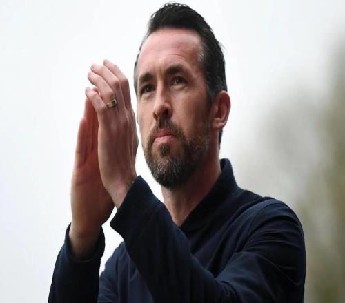 英超冠軍主帥帶隊(duì)保級(jí)：4個(gè)月從墊底爬到懸崖邊