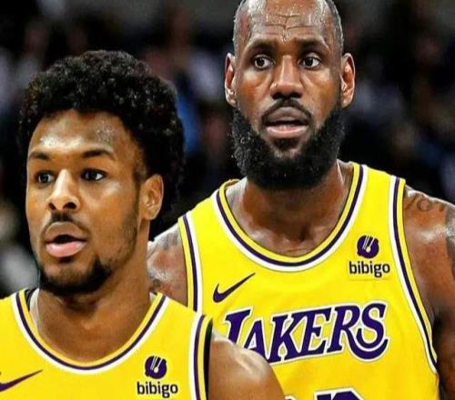 兒子助攻老子！詹姆斯父子聯(lián)手改寫(xiě)NBA歷史