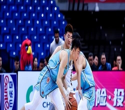 廣東外援獨撐危局杜鋒戰(zhàn)術(shù)深陷外援依賴困局