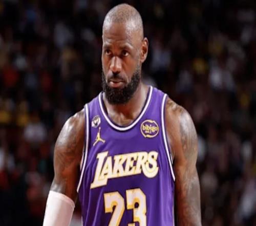 肯納德：詹姆斯是我們的領(lǐng)袖，他以身作則大家都追隨他的腳步