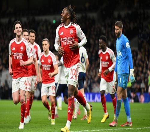 阿森納9分領(lǐng)跑卻連丟兩冠，球迷慌了：這周末票還賣得動(dòng)嗎