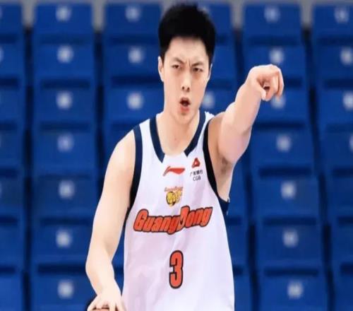 廣東11784大勝吉林球員評價(jià)：3人優(yōu)秀，9人及格