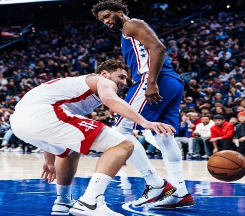 杜蘭特29+7！火箭8連勝，看數(shù)據(jù)：他就是頭號功臣！