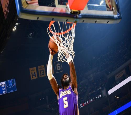 12勝1負(fù)定律上線！湖人27歲2米13狀元覺(jué)醒：轟21+5當(dāng)詹皇絕配