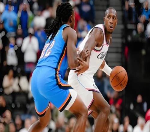 又一個巨星！30+14統(tǒng)治內(nèi)線！他配不配三陣