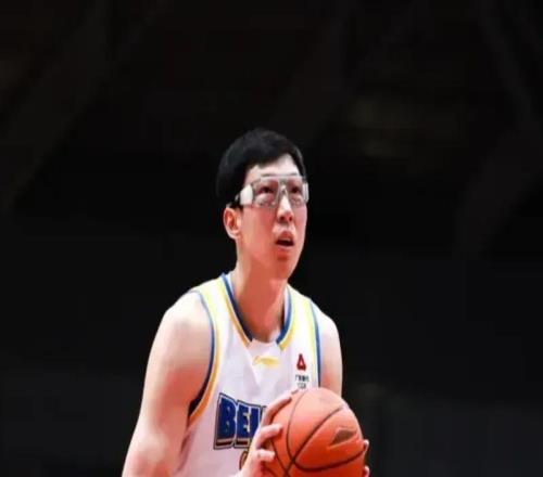 杰曼周琦開啟季后賽模式，3將各司其職虐殺北控，2大外需警惕！