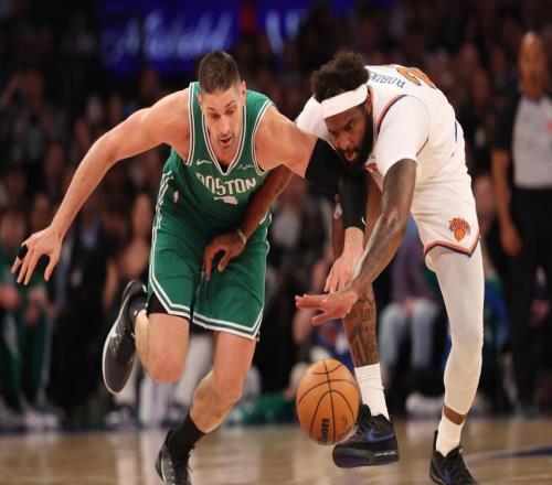 布伦森25+10卡位战尼克斯险胜绿军塔图姆24+13+8引3人20+