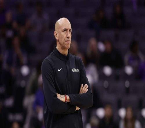 NBA調(diào)查發(fā)現(xiàn)國王隊(duì)在對(duì)陣勇士隊(duì)的比賽中，故意犯規(guī)并無不當(dāng)行為