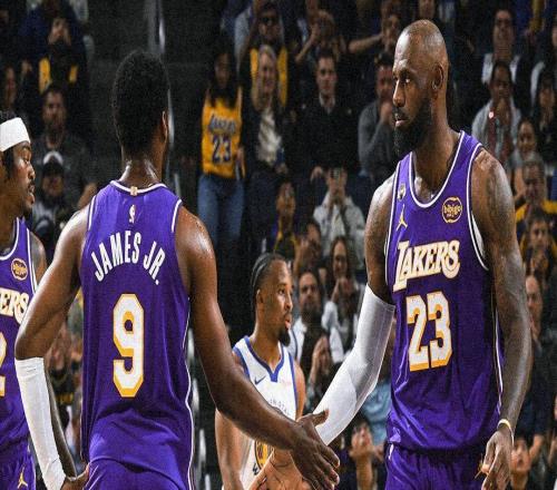 詹姆斯26+8+11，湖人三殺勇士重返第4！火湖掘大亂斗馬刺成X因素