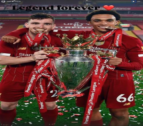 致敬羅伯遜，阿諾德曬兩人合照：永遠的傳奇