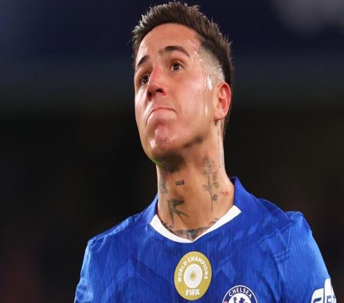 恩佐1句话被切尔西禁赛2场，经纪人骂完又道歉