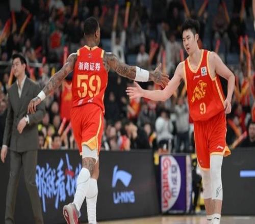 CBA最新消息！浙江廣廈簽約2米11大外援，薩林杰提前復出