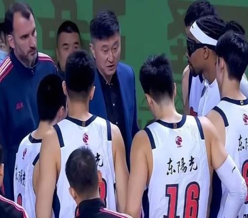 軍備競(jìng)賽！廣東鎖定新大外，廣廈補(bǔ)充2米11強(qiáng)人，許利民也出手了