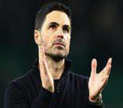 哈塞尔巴因克：阿尔特塔花了7亿只拿1个杯赛，命太硬