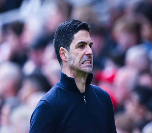 阿森納連輸3場或丟3冠，阿爾特塔習慣性收官崩盤，瓜迪奧拉躺贏