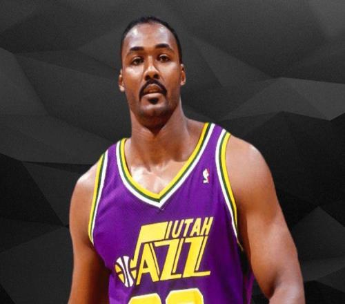 又砍下33+7+7！抱歉卡爾馬龍：你從歷史第一變成了歷史第二