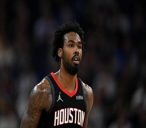 又打出了災難級的表現(xiàn)！火箭鋒線新星到了季后賽能稍微靠譜點嗎