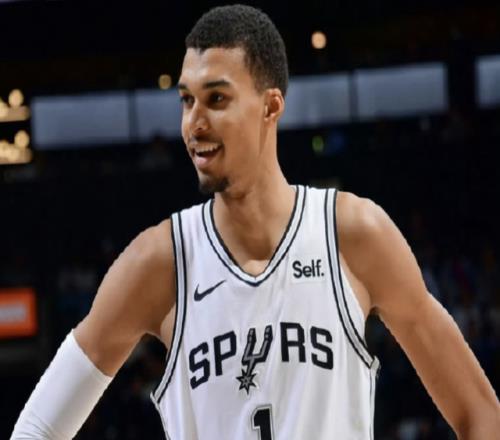 26分鐘40分！肋骨挫傷文班用一場生死戰(zhàn)震撼全聯(lián)盟