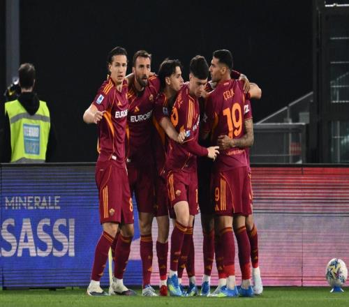 30橫掃！神鋒帽子戲法，意甲爭四格局大亂，3隊積分最多僅差1分