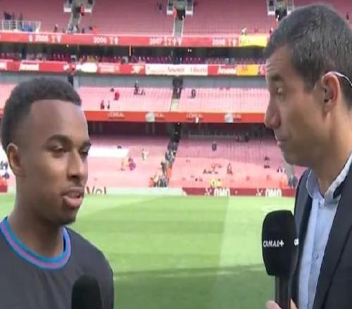 克魯皮：以19歲的年齡能在英超聯(lián)賽中打進十球，真的不可思議