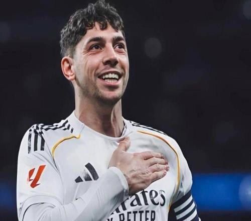 隨著皇馬11爆冷+羅馬30！西甲意甲最新積分榜巴薩國米奪冠在望