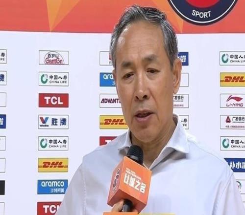 許利民：我們獲勝主要是心態(tài)好，大家都知道圍繞幾個(gè)重點(diǎn)球員去打
