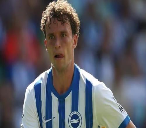 許爾策勒：魏費爾是足壇最頂級的荷蘭球員之一，他應(yīng)踢世界杯