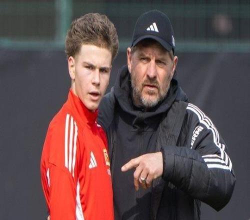 16歲03天，柏林聯(lián)合邊鋒格特成為德甲歷史第二年輕出場球員