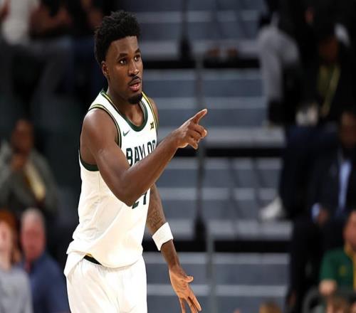 贝勒大学大一侧翼将参加NBA选秀大会，但他的选秀行情正在下降