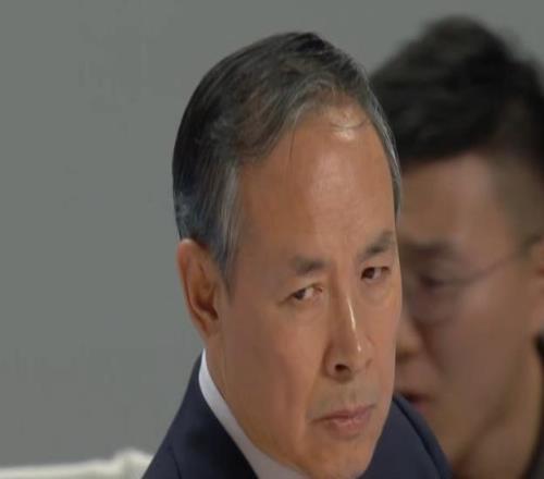 状态糟糕！杰曼硬仗15中3引大量球迷吐槽决战时刻遭弗格“上课”