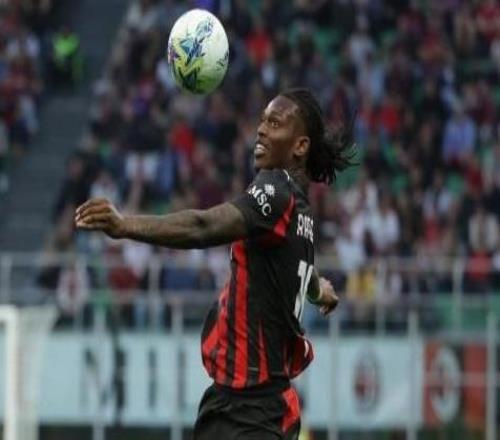 米體：萊奧轉(zhuǎn)會費預(yù)估為4000萬7500萬歐，曼聯(lián)簽他概率更大