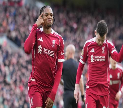 17歲Ngumoha破紀錄，利物浦終結3連敗卻埋隱患