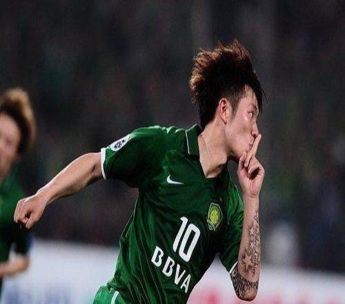 戰(zhàn)蓉城首發(fā)，張稀哲代表國安第351次中超聯(lián)賽出場升至隊史第二