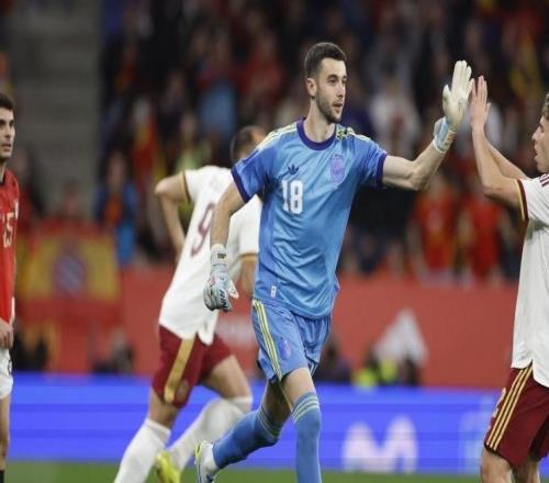 世體：西班牙國(guó)家隊(duì)門(mén)將教練現(xiàn)身諾坎普考察霍安加西亞