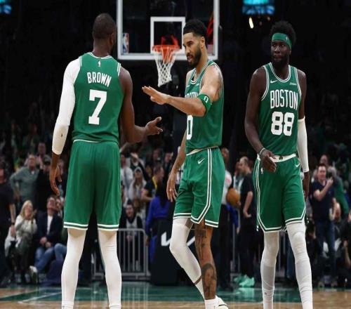 陣容深度升級，凱爾特人為了季后賽簽下最后一名球員