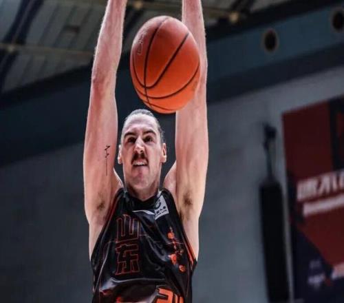 亡羊補牢還不晚！調整外援勢在必行，邱彪不能迷信自己的科學實驗