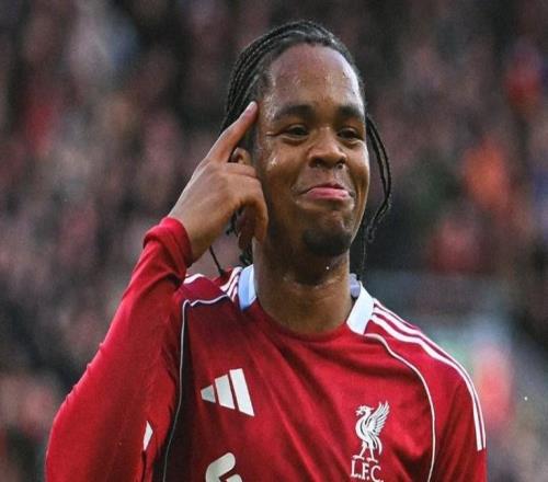 僅次于魯尼和小法，恩古莫哈是英超歷史首發(fā)進球第三年輕球員