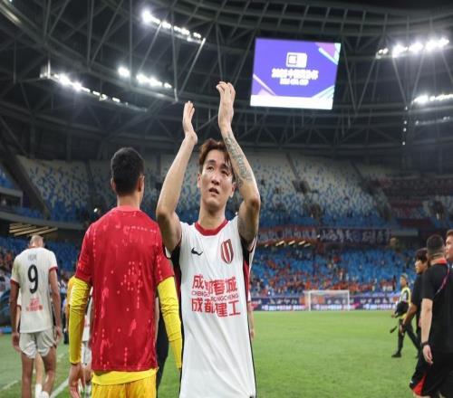 中超戲劇性一夜！3隊壓哨破門，韋世豪絕殺國安，津門虎讀秒烏龍