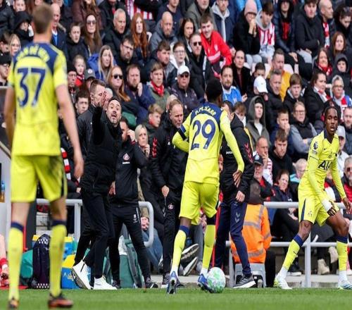 熱刺14場(chǎng)不勝，記者放話：球隊(duì)已散發(fā)降級(jí)臭味