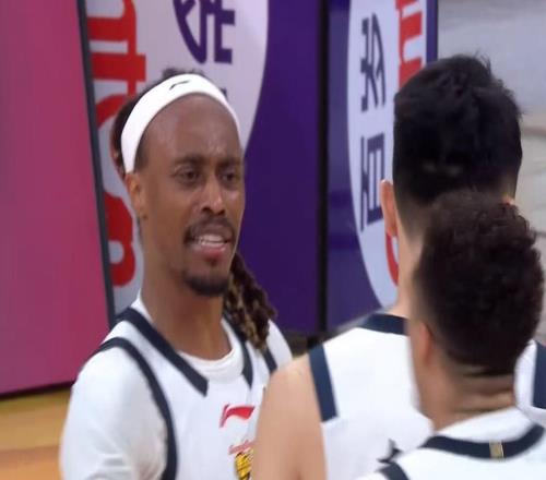 恭喜广东队！CBA暴力锋卫打成大腿，杜锋这次捡到宝了！